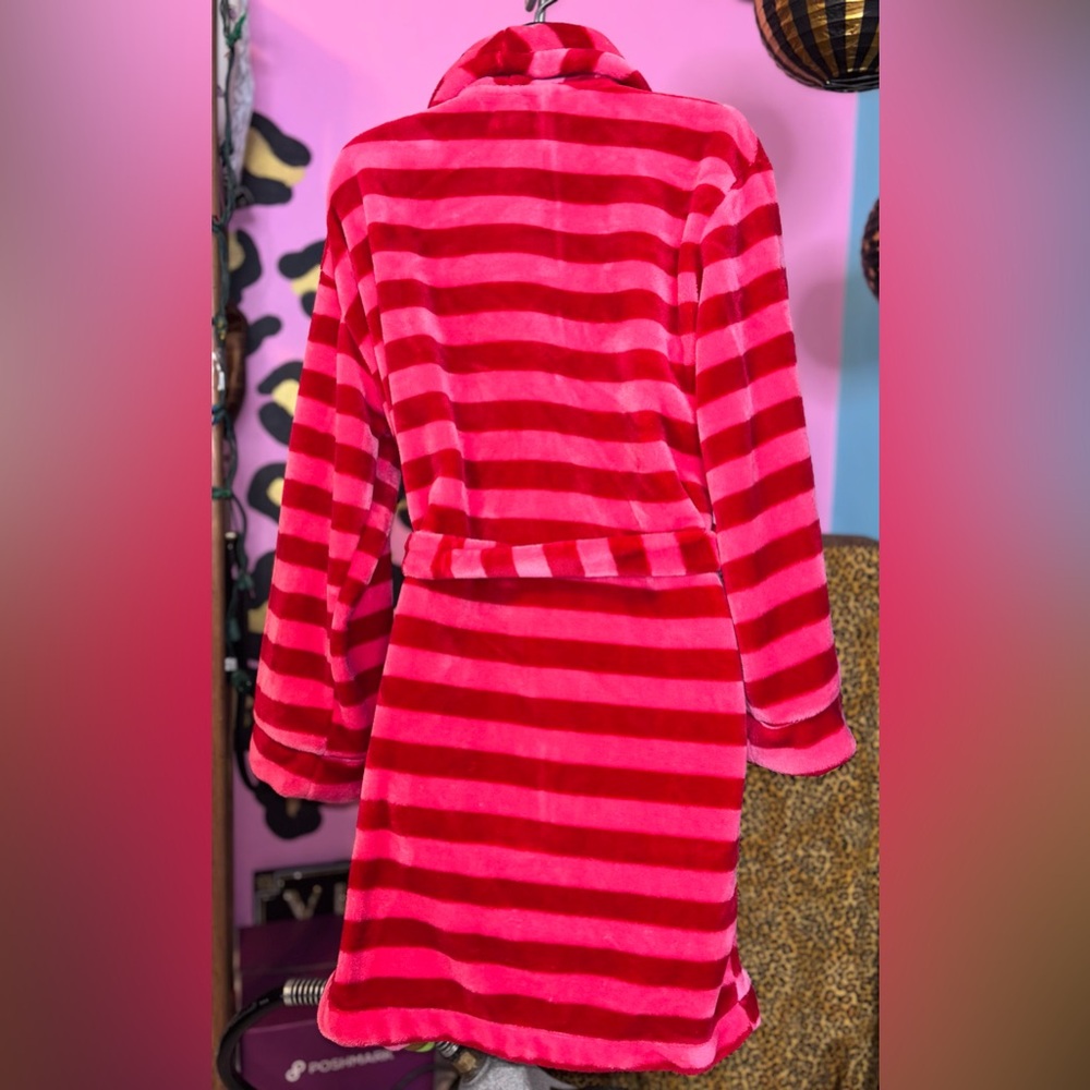 kate spade Pink and Hot Pink Striped Plush Robe - Picture 2 of 3